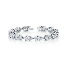 28 Carat Pear Shape Diamond Bracelet