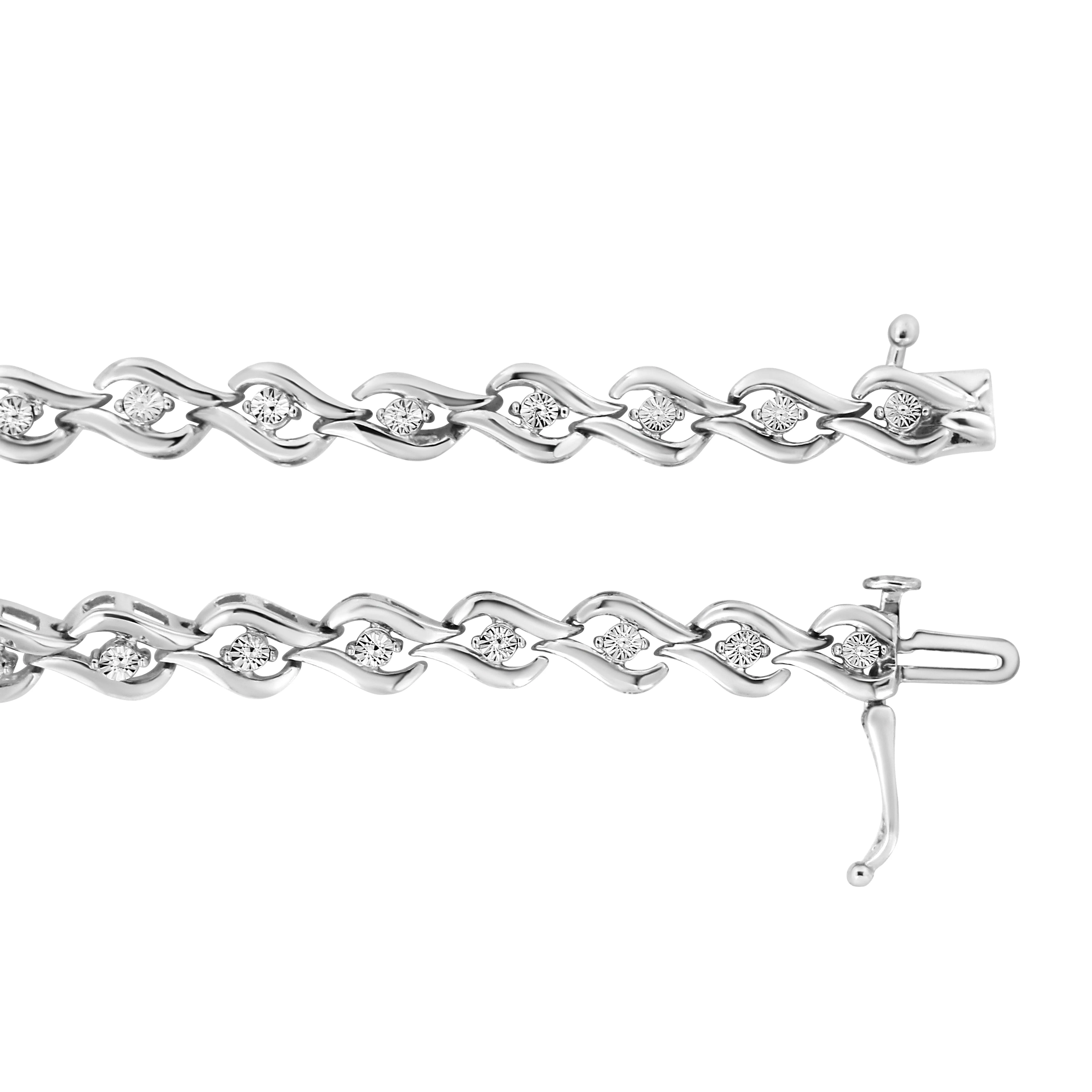 .925 Sterling Silver 1/10 Cttw Round-Cut Diamond Links of Flame Bracelet