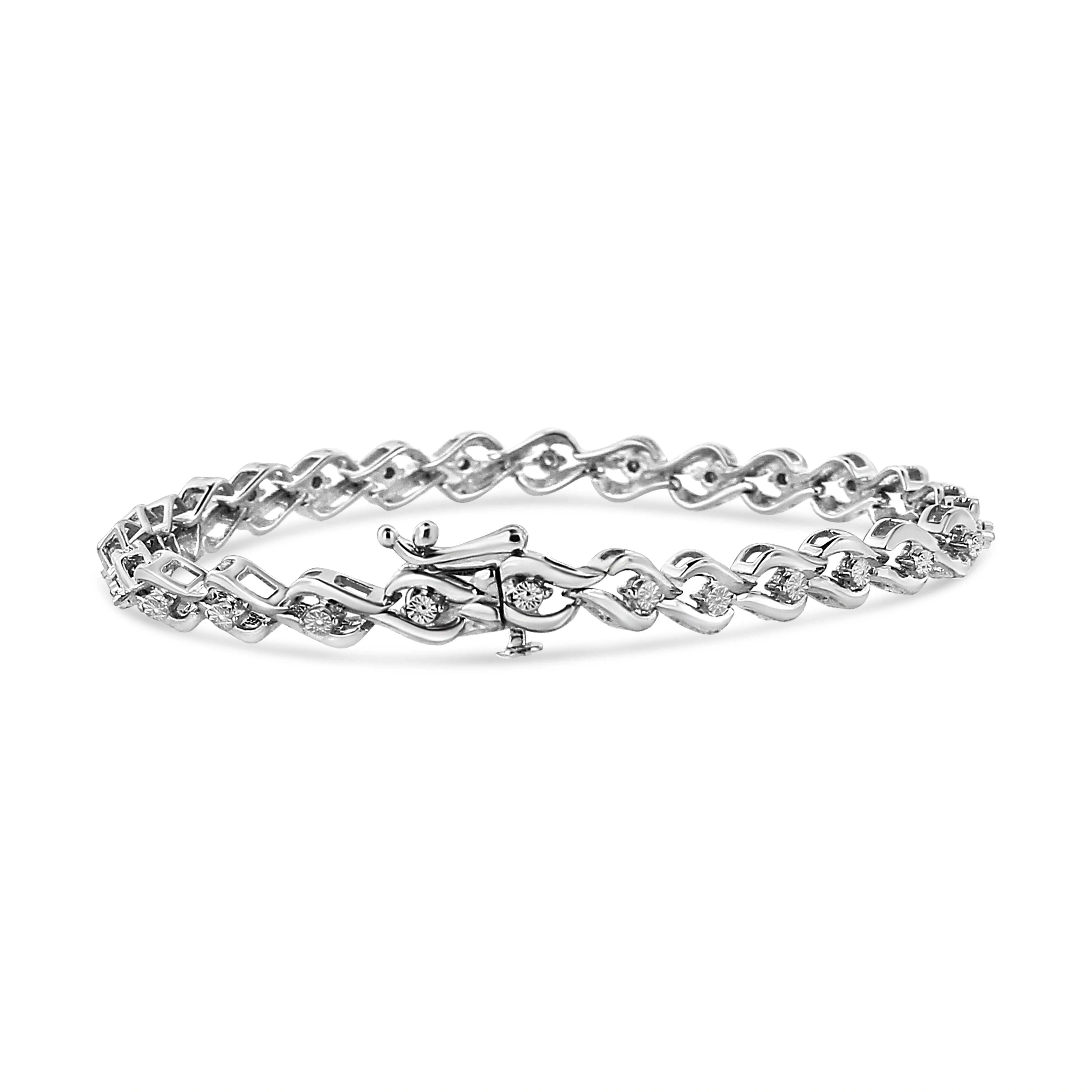 .925 Sterling Silver 1/10 Cttw Round-Cut Diamond Links of Flame Bracelet