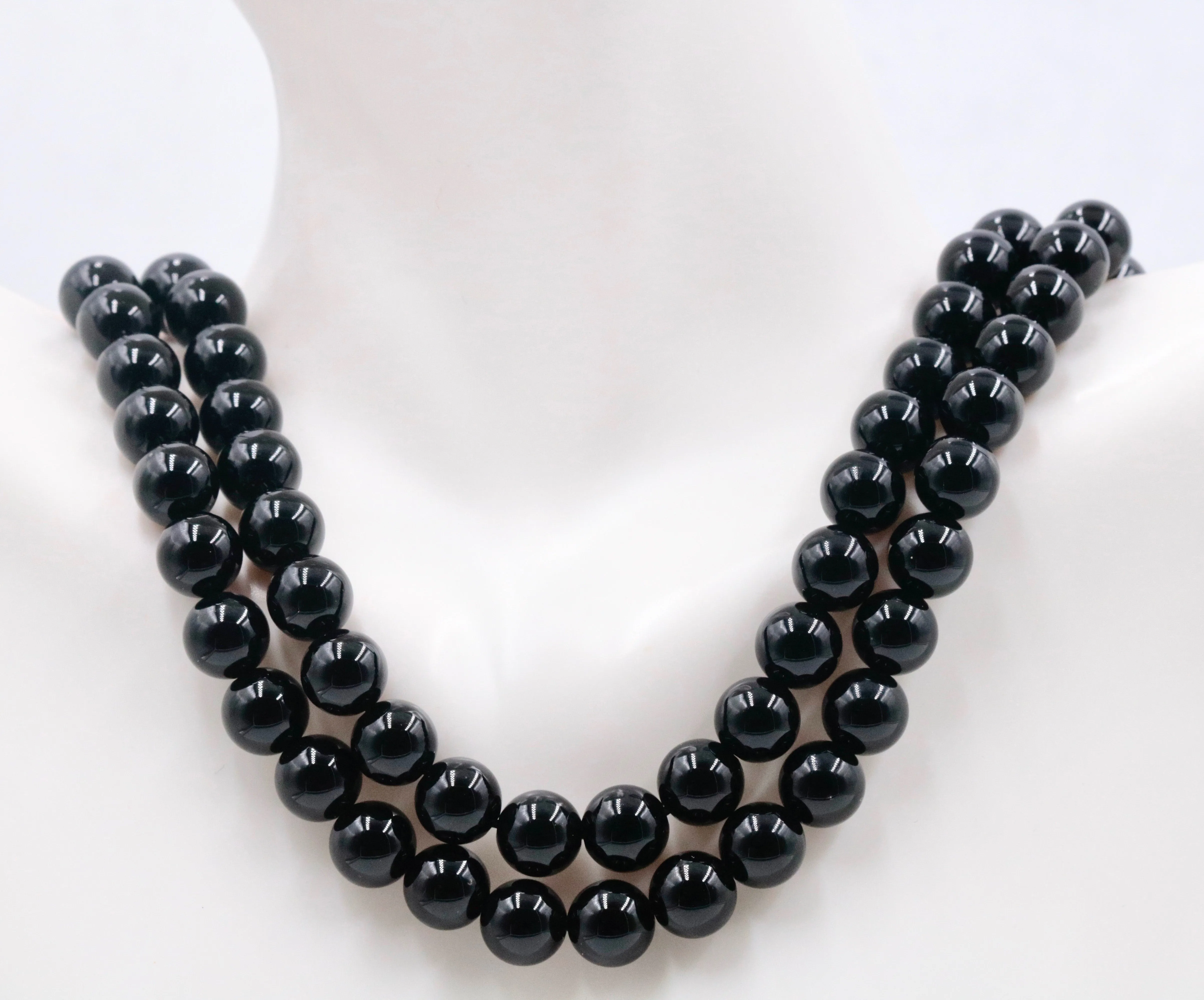 Black ONYX strands DIY Jewelry Supplies Round Polished, 8mm, 6mm, 4mm 15-16 Inches, DIY Jewelry SKU: 108788