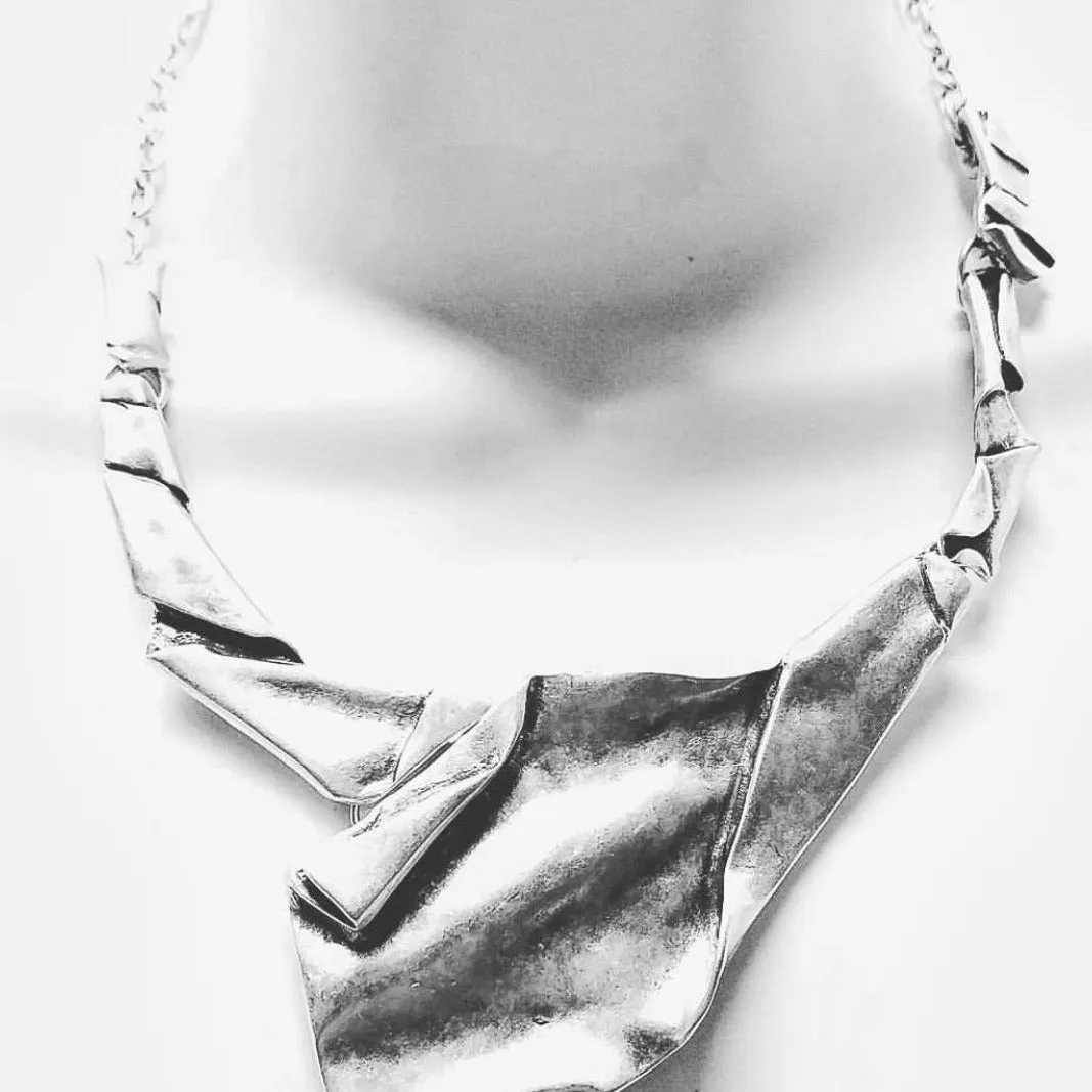 Bohemian Handmade Necklace - Pewter