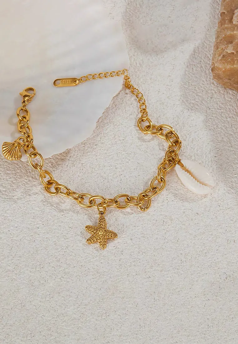 Coastal Charms Chain Bracelet in Gold