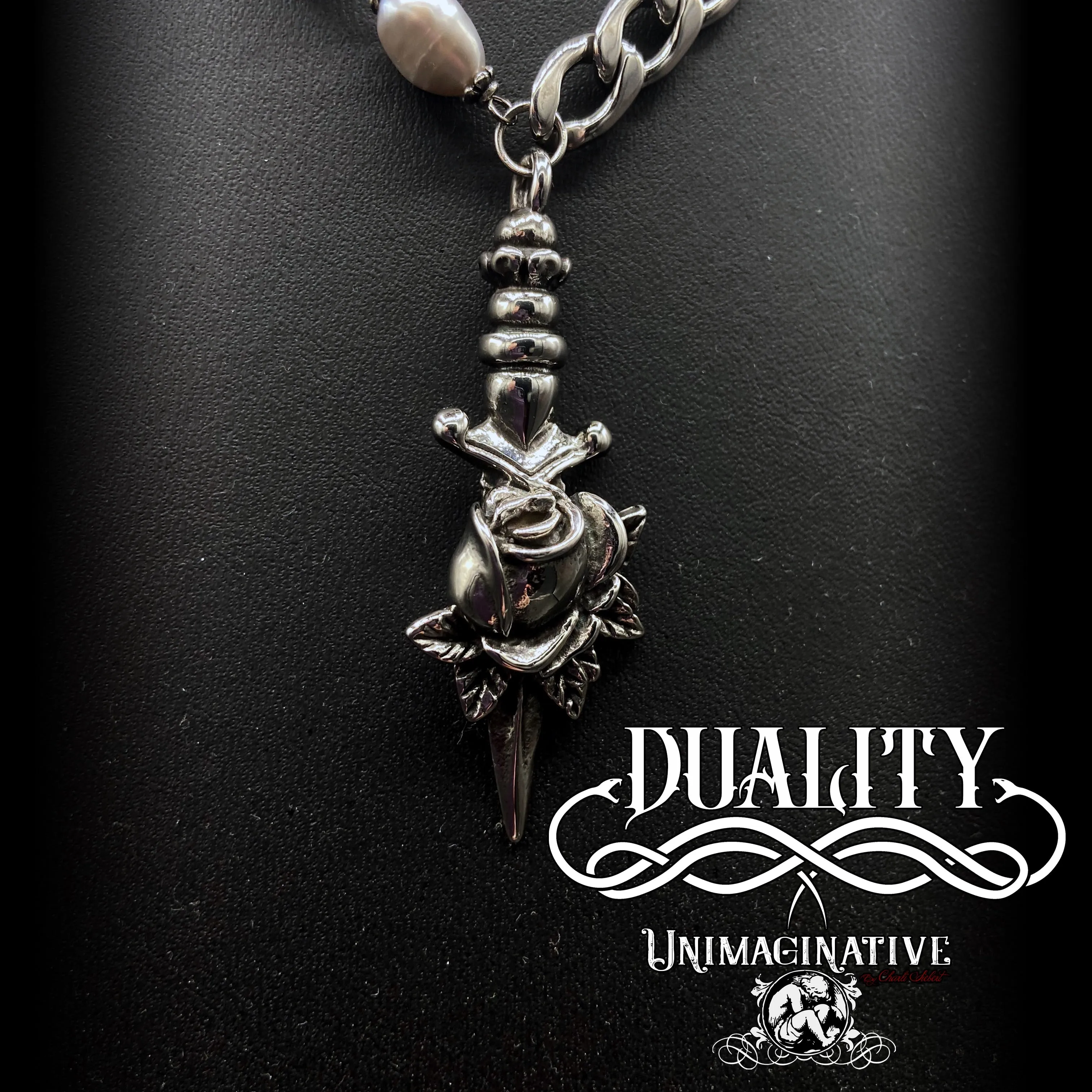 Duality necklace #1