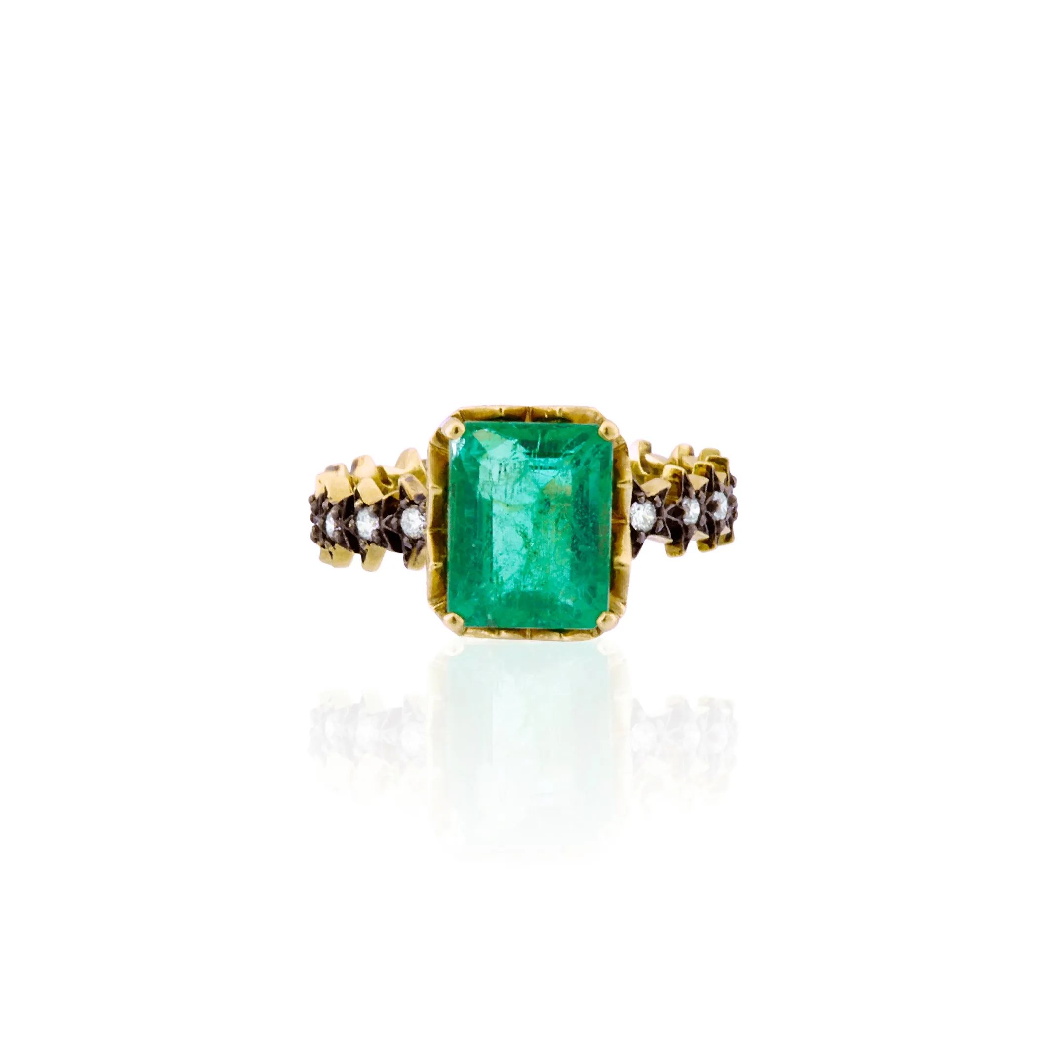 Emerald   Diamond Ring