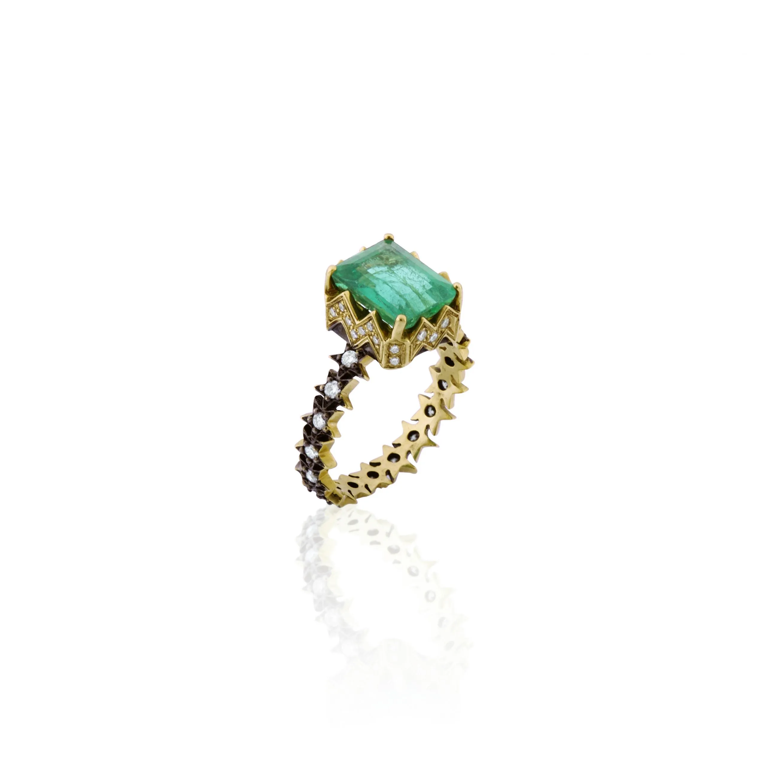 Emerald   Diamond Ring