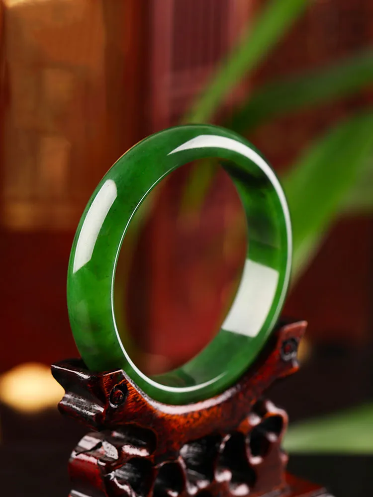 Emerald Green Chinese Style Natural Hetian Jadeite Jade Bangle for Women