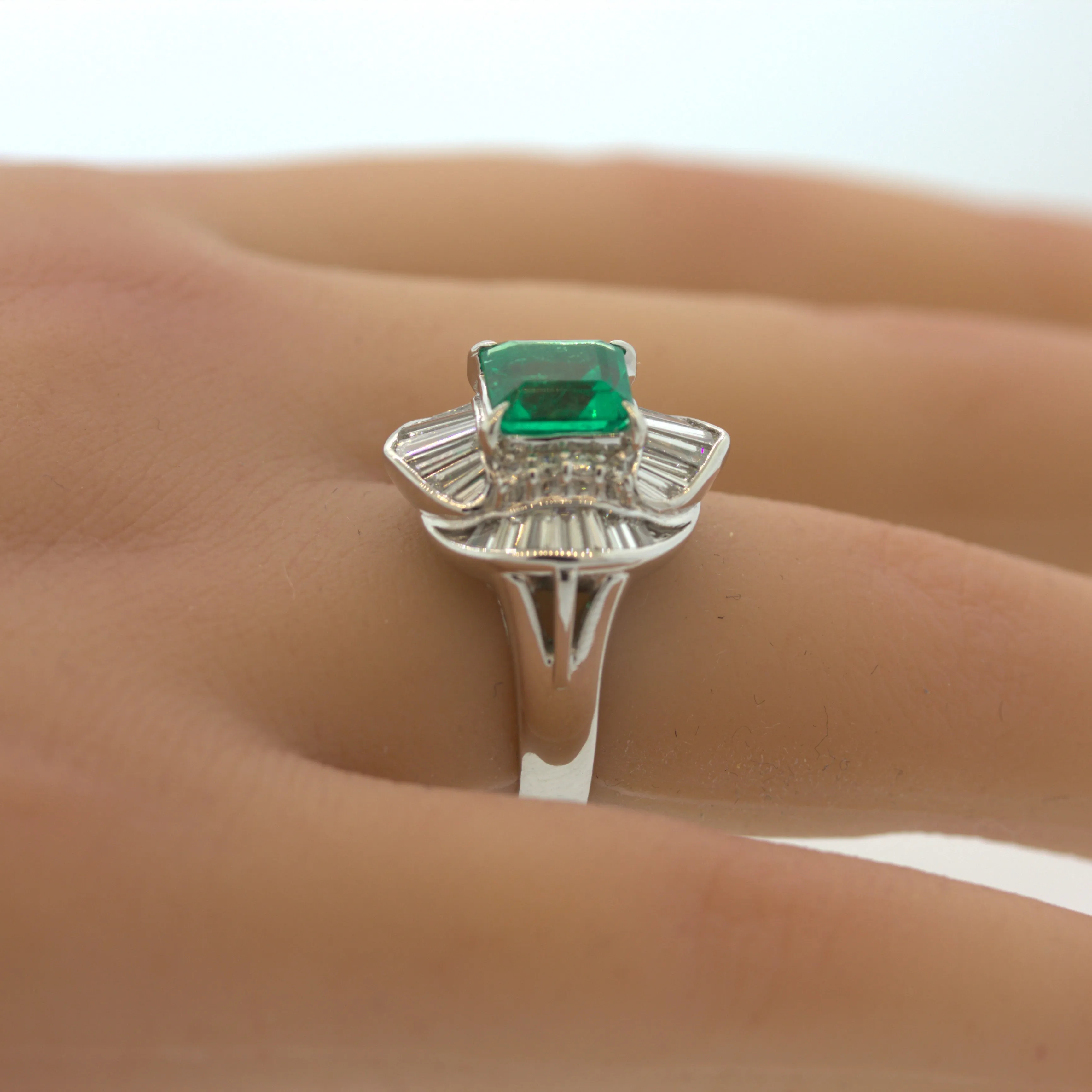 Gem 2.25 Carat Emerald Diamond Platinum Ring