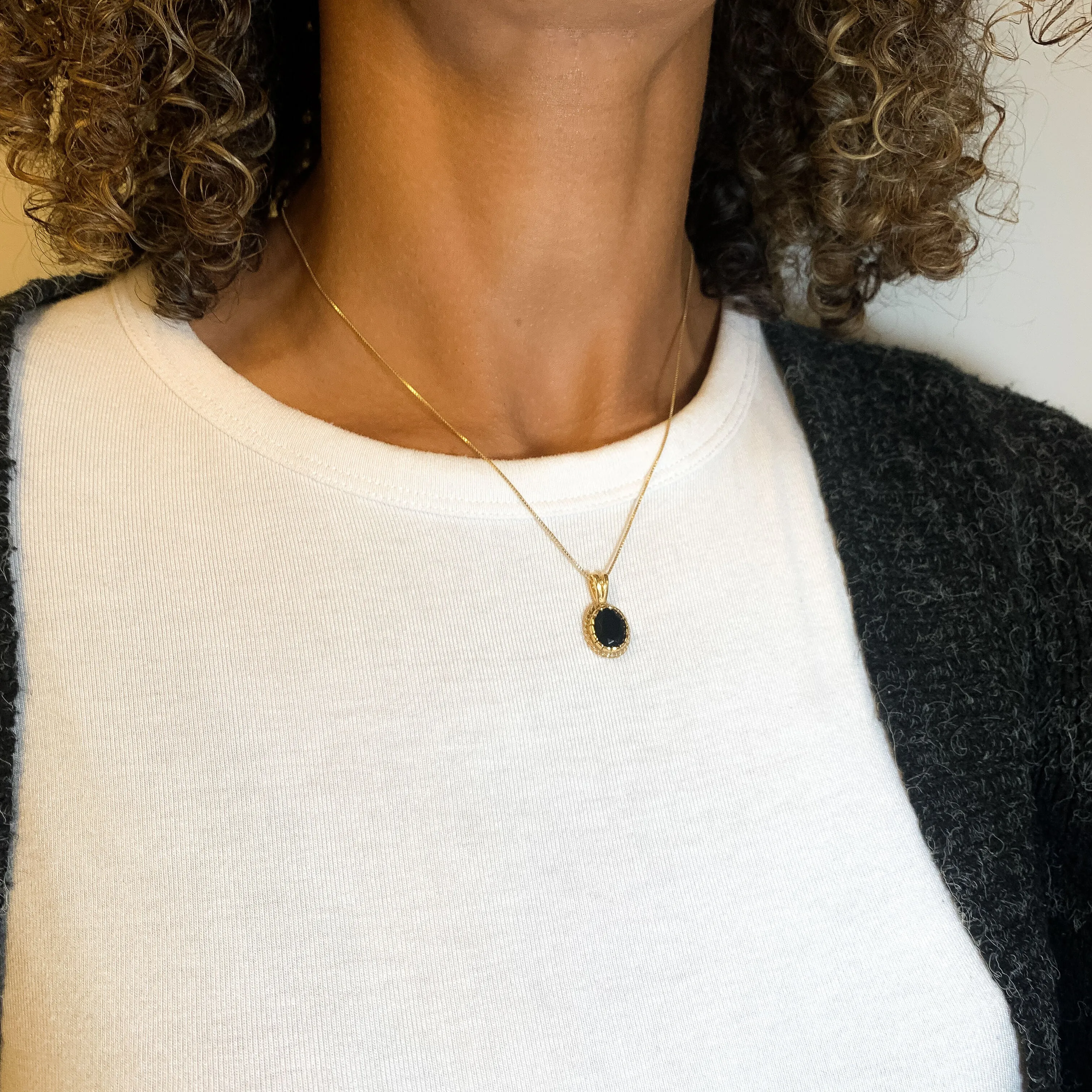 Gold Onyx Pendant - Black Oval Necklace - Vintage Onyx Necklace