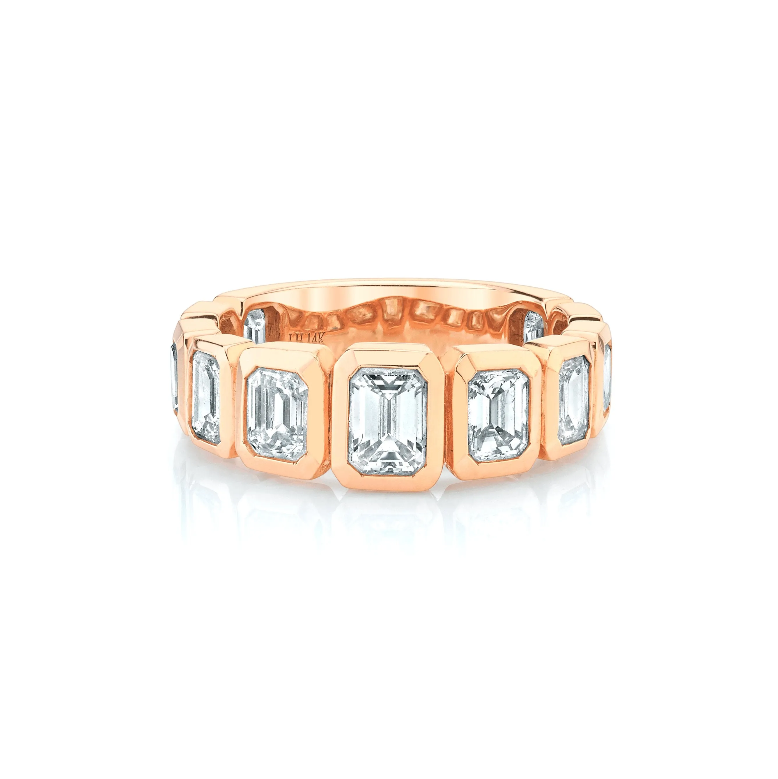 Graduated Emerald Cut Diamond Band