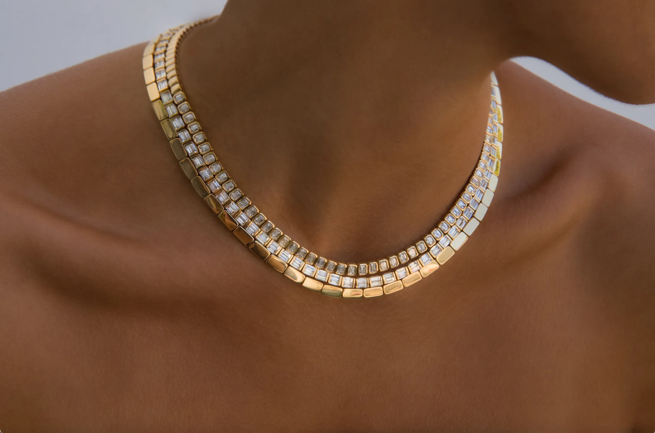 LARGE BAGUETTE DIAMOND CHOKER