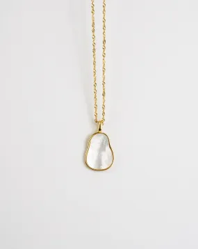 Luxurious Wave Mother of Pearl Necklace - Elegant & Sophisticated for Any Occasion | [Brand Name]