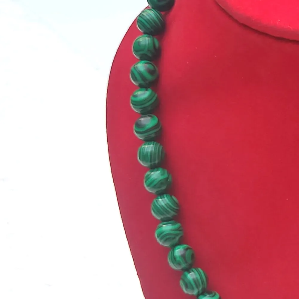 Malachite Crystal Round Beads Necklace 15 Inches, 8mm Beads (Semi-Precious Mala)