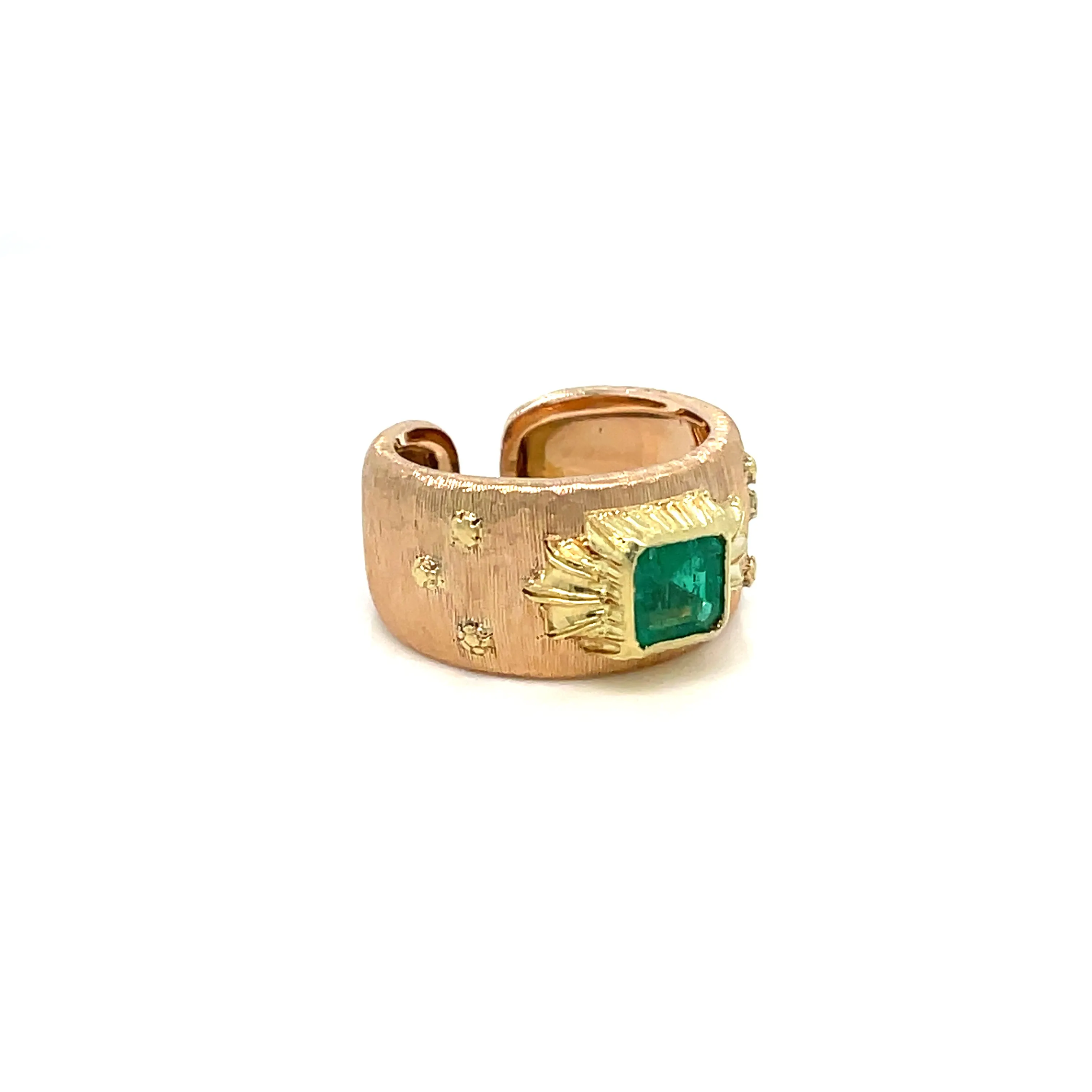 Mario Buccellati Colombian Emerald Gold Band Ring