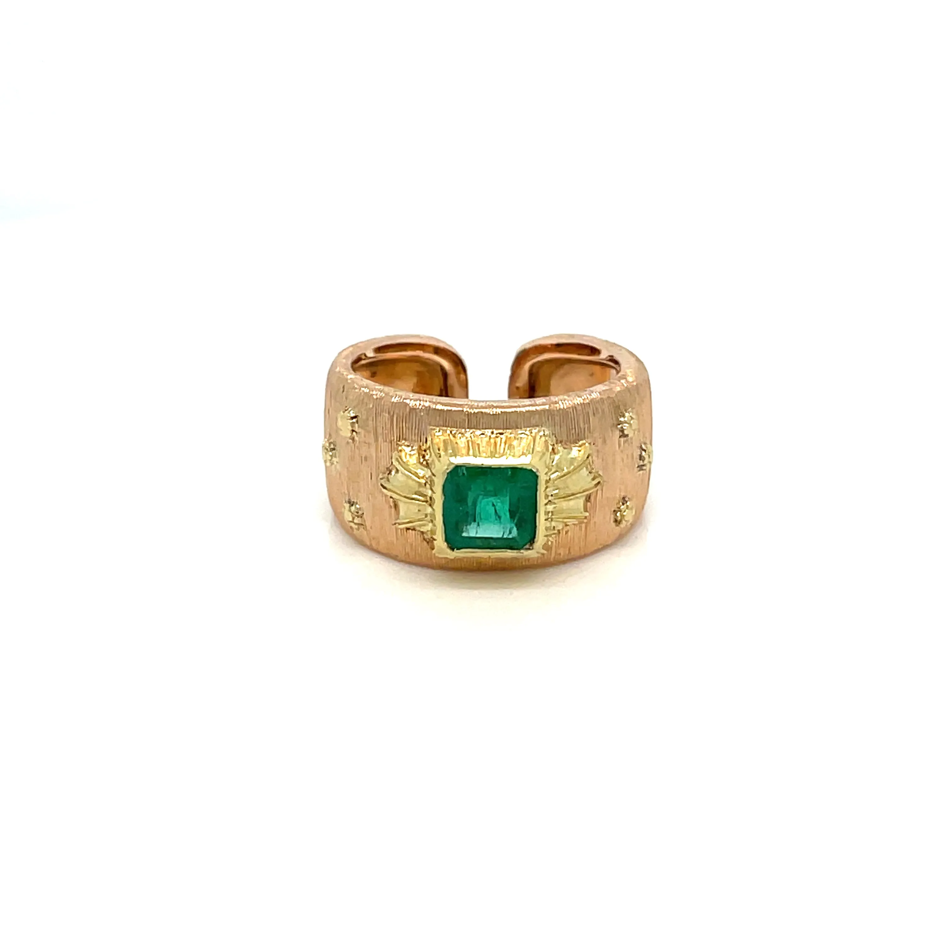 Mario Buccellati Colombian Emerald Gold Band Ring