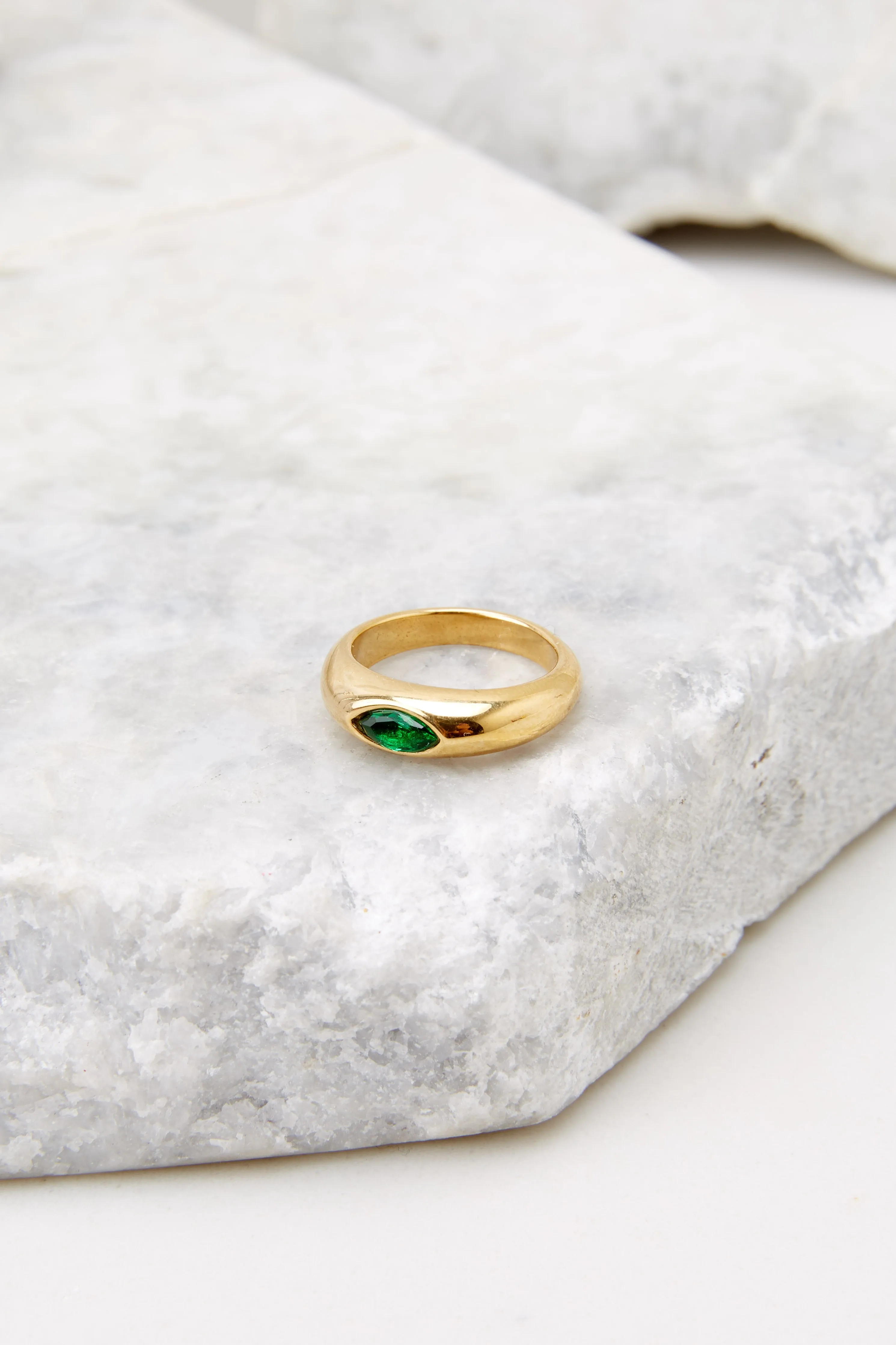 Mila Emerald Ring