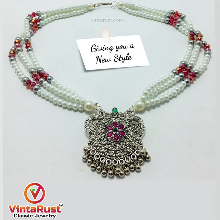 Multicolor Beaded Necklace With Silver Motif Pendant