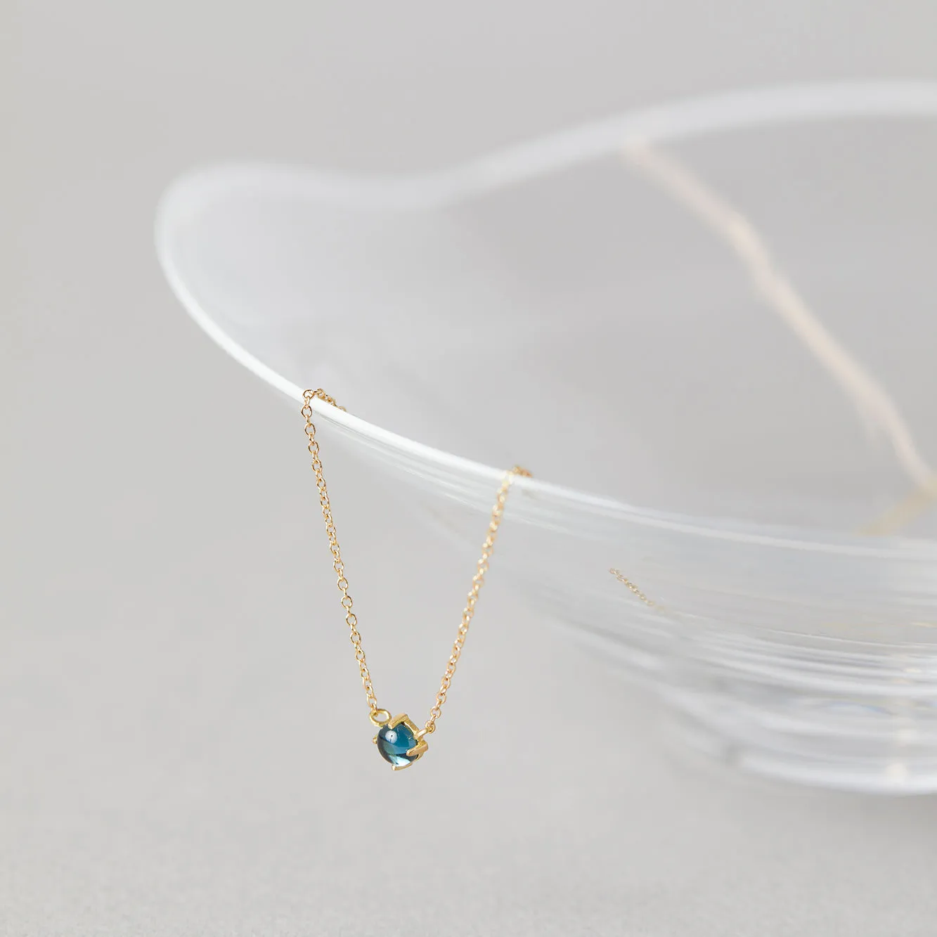 N5804BT | London Blue Topaz Wisp Necklace