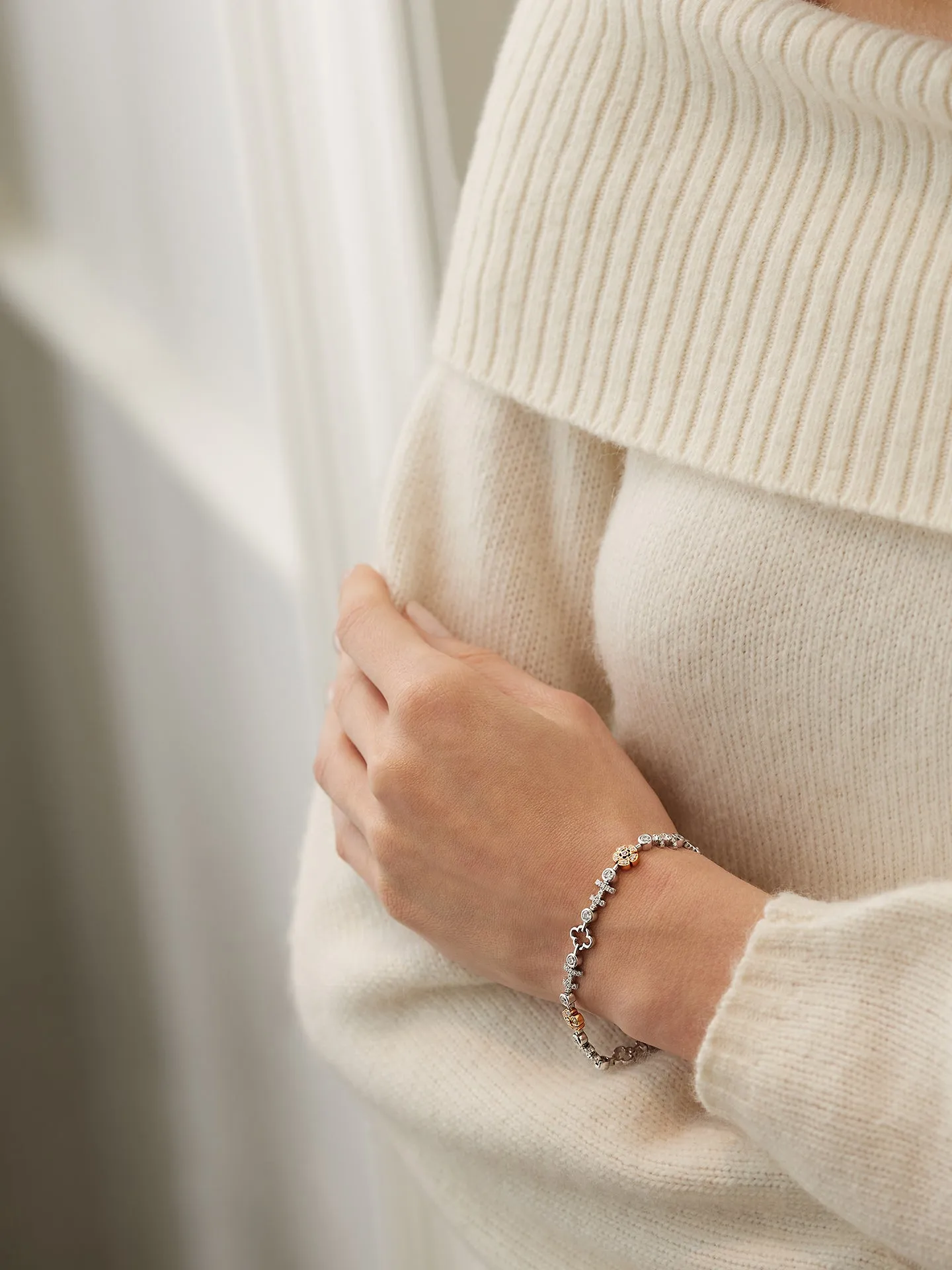 Secret Garden Walled Garden Pink and White Diamond Bracelet