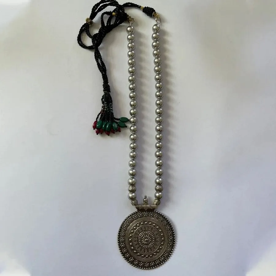 Silver Pendant Necklace With Pearls Beaded Chain