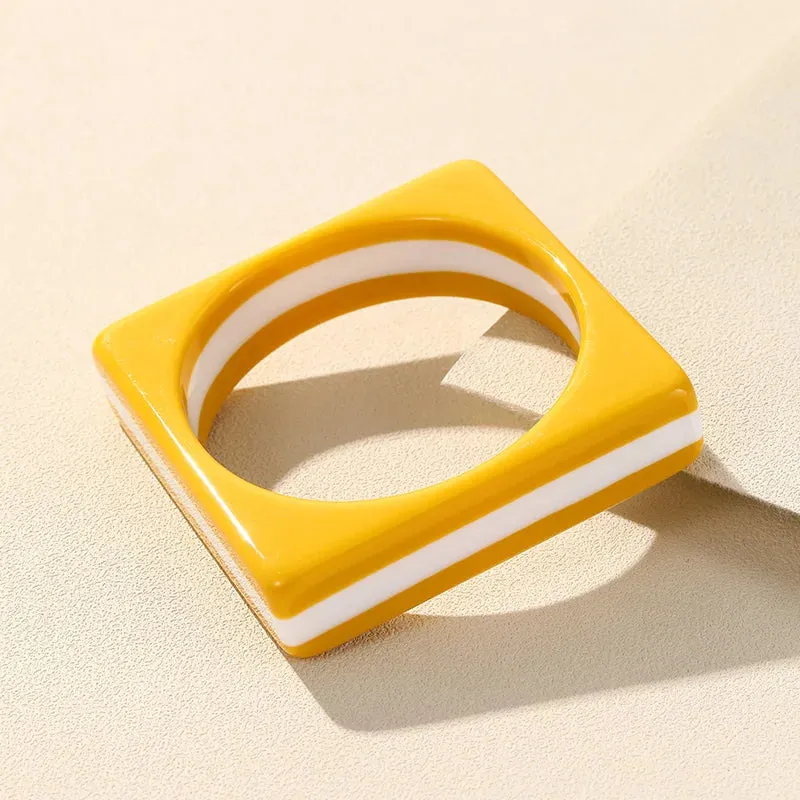 TEEK - Side Stripe Resin Acrylic Square Thick Bangle