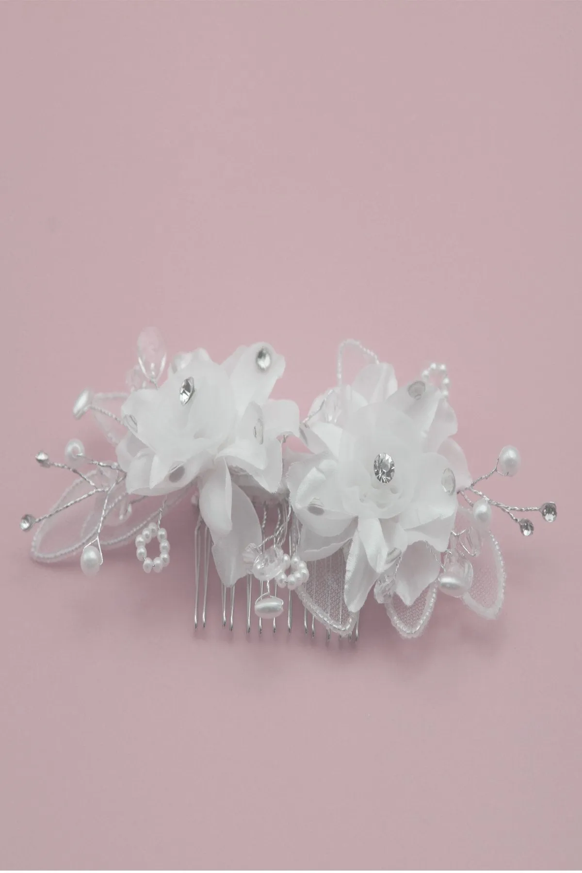 Twin White Carnations Comb