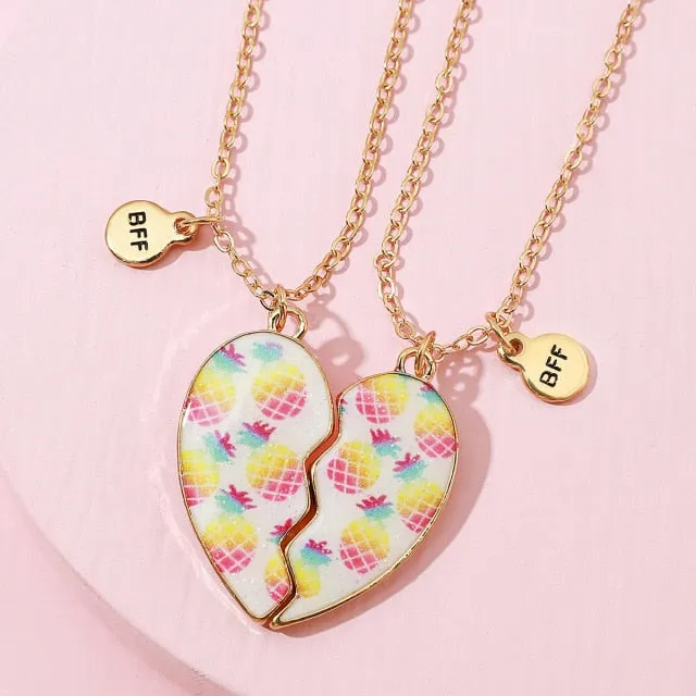 Unisex 2 Pcs BFF Necklace Womens Heart Pendant Best Friend Letter Necklace Fashion Couple Chain Necklace Men Friendship Jewelry